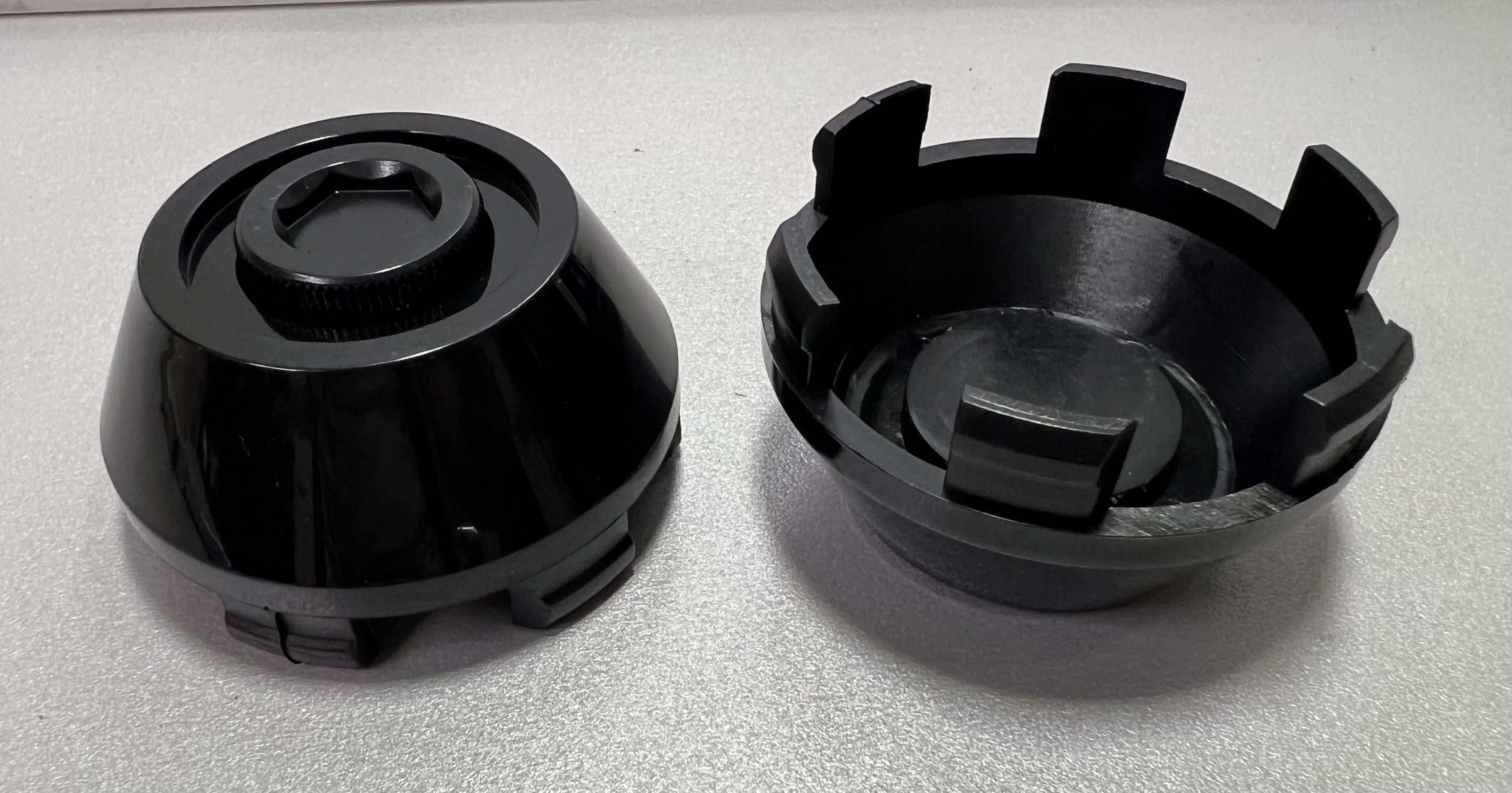 Колпачки заглушки на литые диски 64/62/11, 1шт