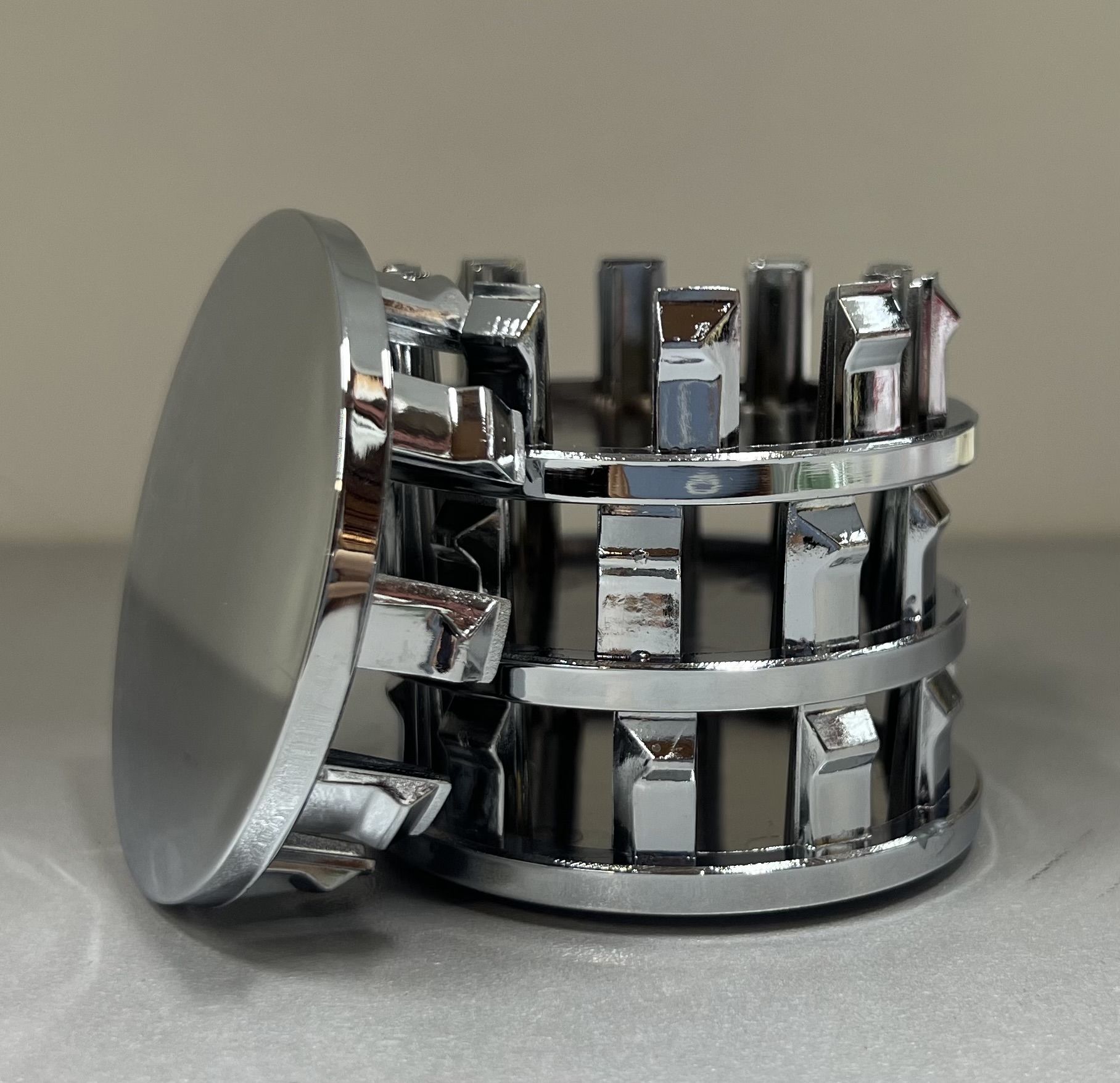 Колпачки заглушки на литые диски хром 62/56/13 , 4 колпачка